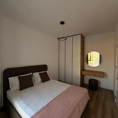 Meli * Tirana