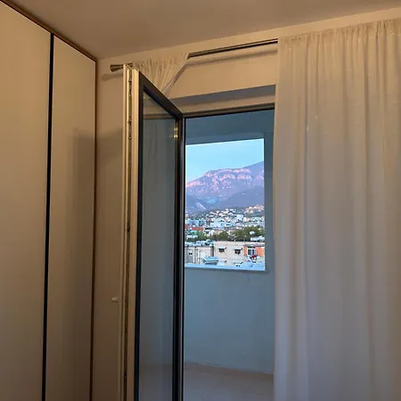 Meli * Tirana