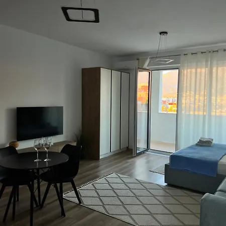Meli Apartment